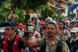 BIB: 
                            <button type="button" onclick="openModal(26906802)" class="btn btn-primary btn-sm float-right btn-popup" data-toggle="modal" data-target=".modal-high-quality">
                        <i class="fas fa-shopping-cart"></i> Add to Cart
                    </button>
                                            <button type="button" onclick="isThisMe(26906802, true)" class="btn btn-success btn-sm float-right btn-popup btn-isme hidden" data-toggle="tooltip" data-placement="bottom" title="นี่คือรูปของคุณใช่ไหม คลิกที่นี่เพื่อเอาเข้าอัลบั้ม">
                        <i class="fas fa-plus"></i> Add to album
                    </button>
                    <button type="button" onclick="isThisMe(26906802, false)" class="btn btn-warning btn-sm float-right btn-popup btn-isnotme hidden">
                        <i class="fas fa-ban"></i> Remove from album
                    </button>